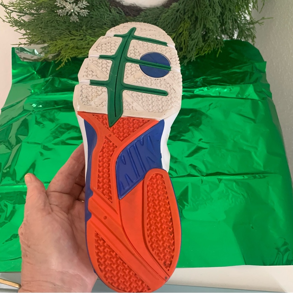 NIKE Florida Gators ZOOM HUARACHE TR SHOE SIZE 9.5
FL GATORS COLORS - Picture 10 of 16
